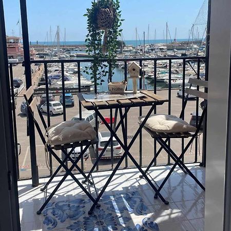 Borgo Damare Nettuno Vista Mare Apartamento Exterior foto